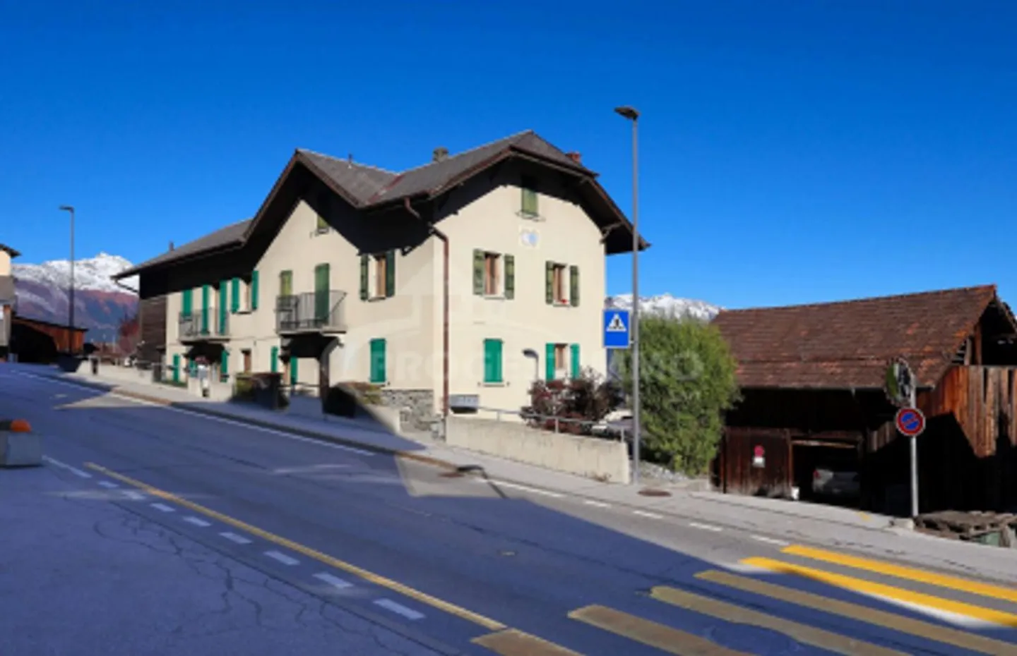 EDIFICIO DI REDDITO CON POTENZIALE DI SVILUPPO - Foto 6 di 10