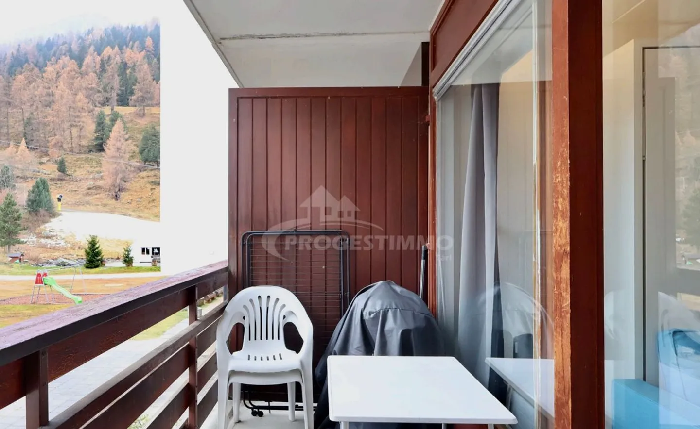 OPPORTUNITÀ RARA: STUDIO ARREDATO A DUE PASSI DAGLI IMPIANTI - Foto 5 di 6