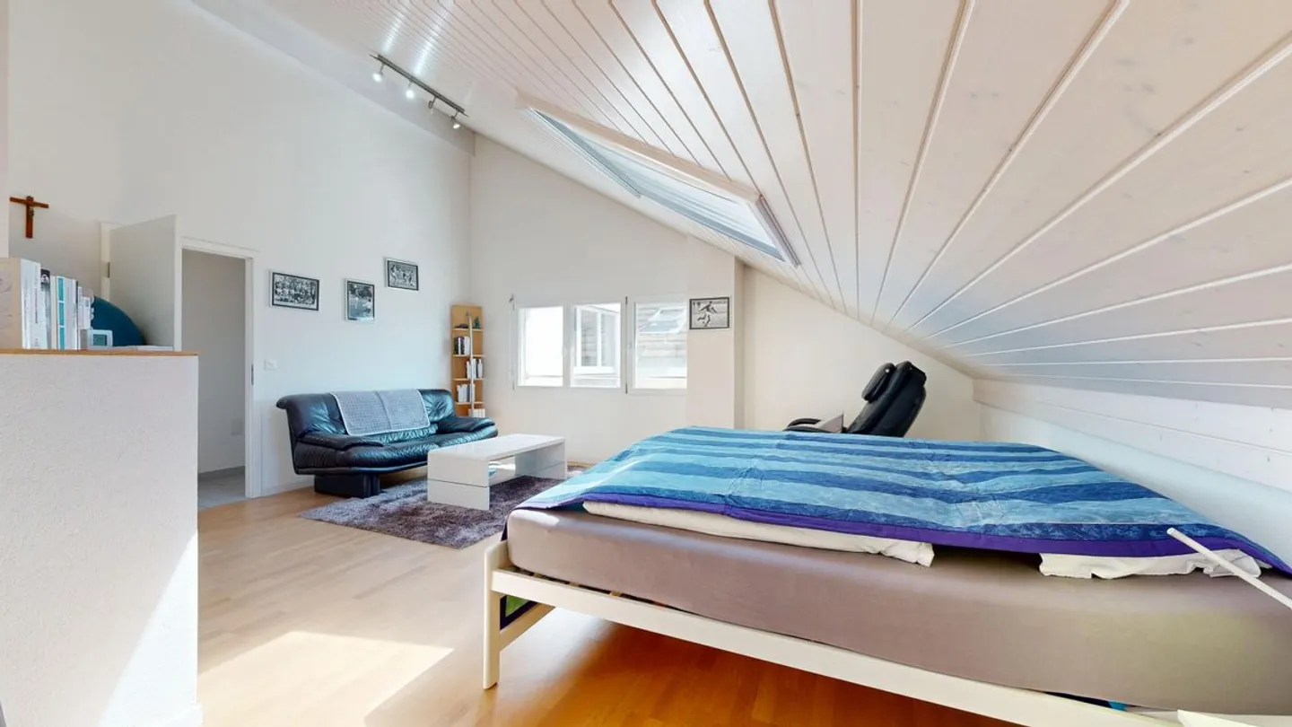5.5-room house with unobstructed view of the lake and mountains - Photo 6 of 10