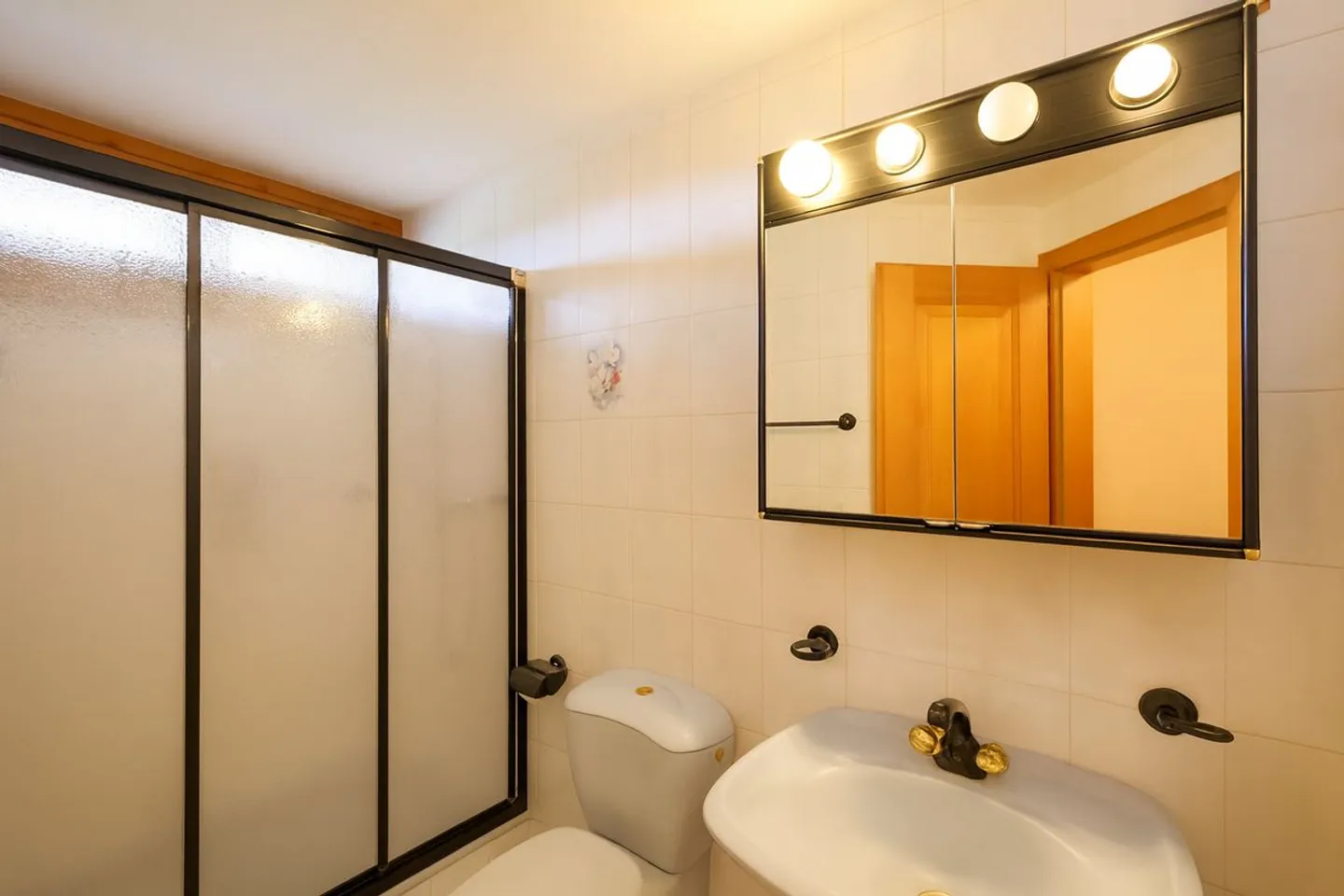 RARE GELEGENHEIT: KOMPLETT RENOVIERTE ALTE SCHEUNE - Foto 11 von 13