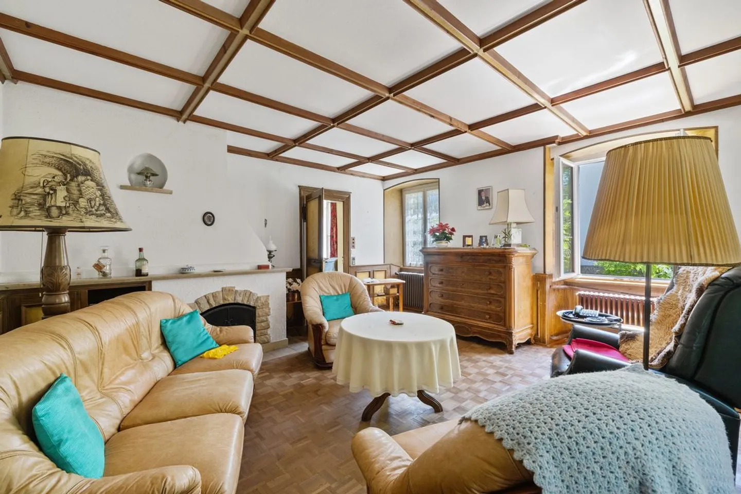 Ampia casa familiare da ristrutturare - Foto 1 di 6
