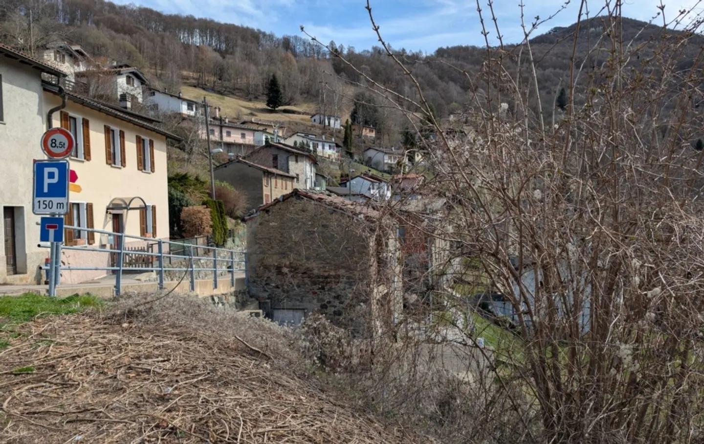 Terreno edificabile con vista - Foto 2 di 5