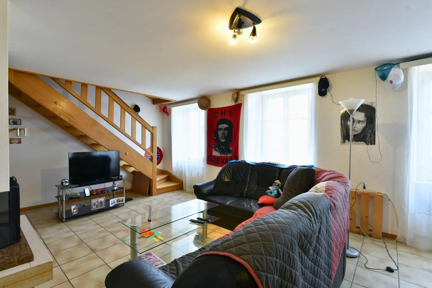 Duplex lumineux et plein de potentiel au coeur de La Chaux de Fonds - Foto 3 von 5