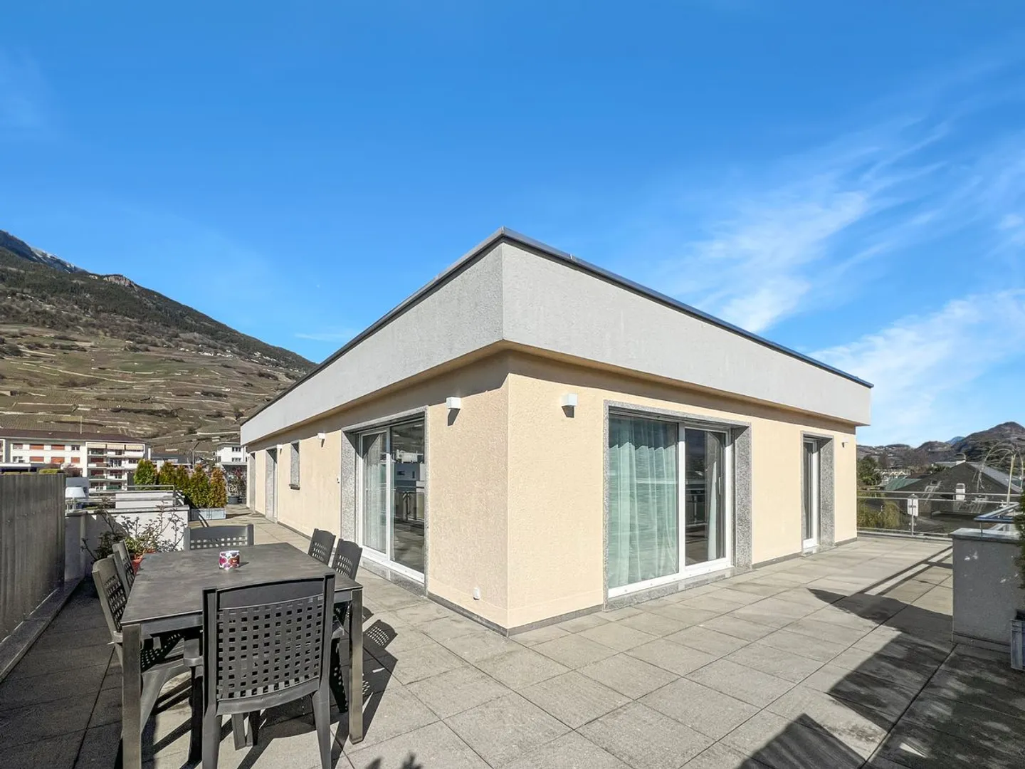 Sublime Attic 360° 5½ of 130m2! - Photo 9 of 13