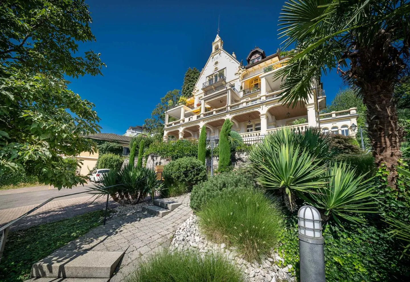 Das Wohn-Highlight in Weggis - Traum-Eigentumswohnung mit vielen Möglichkeiten - Photo 2 of 13