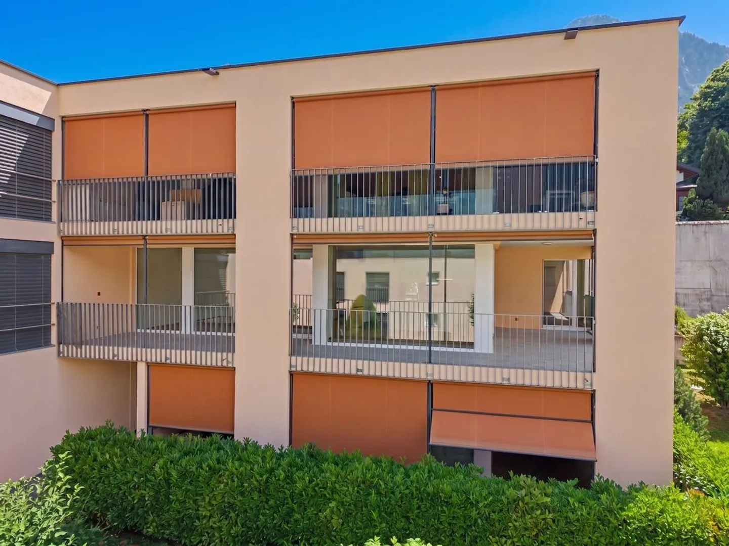 Appartement spacieux avec terrasse - Photo 2 sur 10