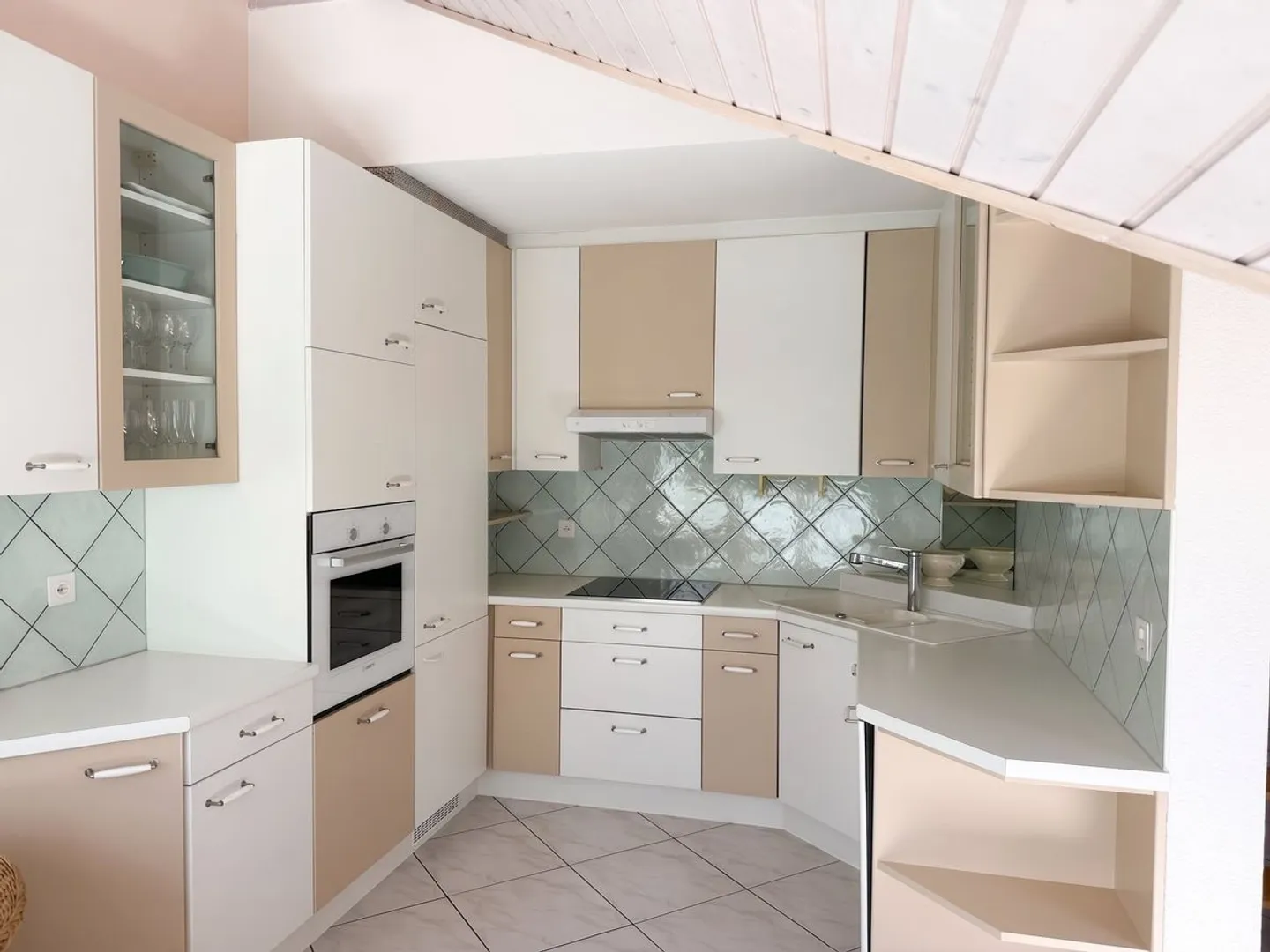 Elegante duplex familiare in un ambiente residenziale privilegiato a Founex - Foto 5 di 9