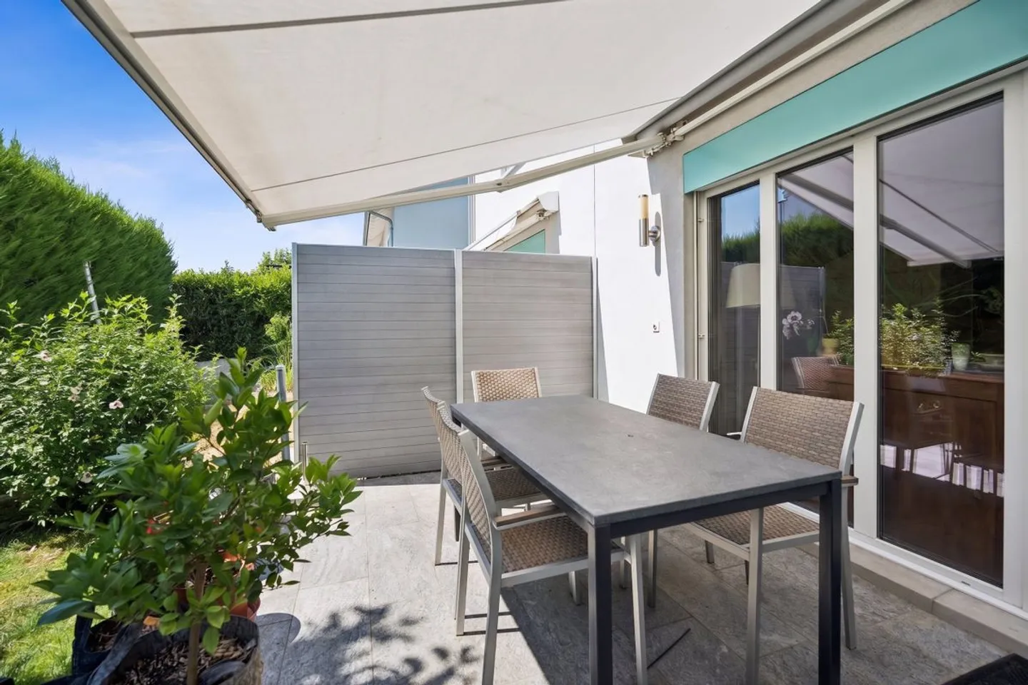 Well-kept and spacious in a quiet location - Photo 1 of 13