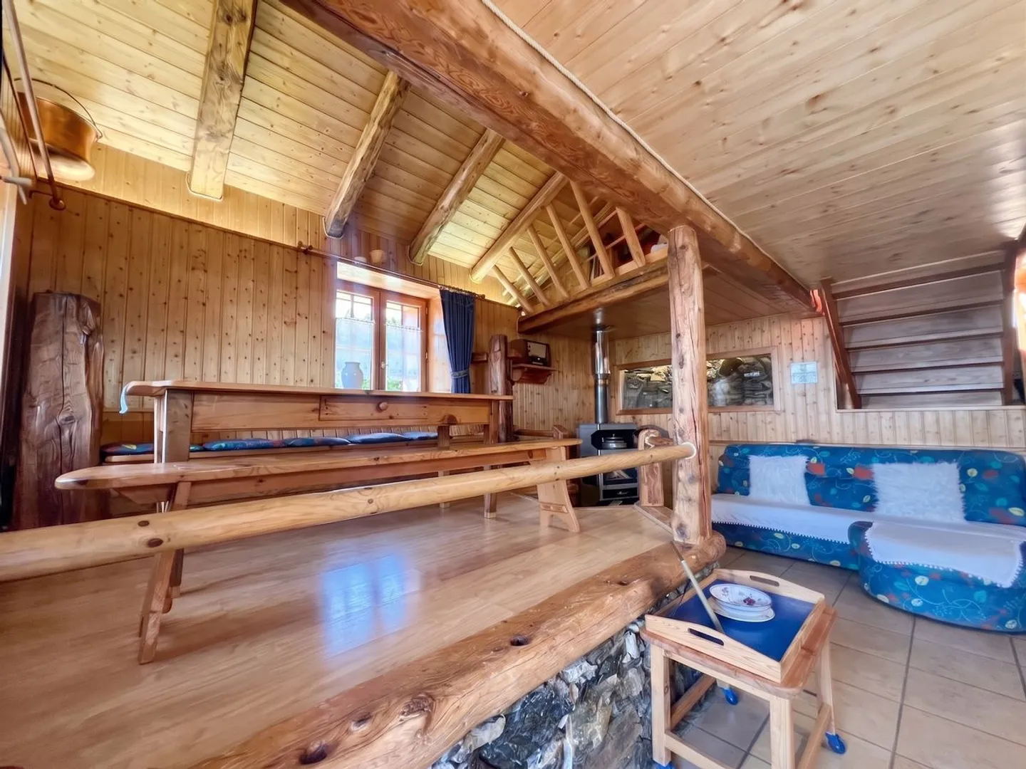 Chalet Authentique avec Vue Panoramique - Photo 8 sur 9