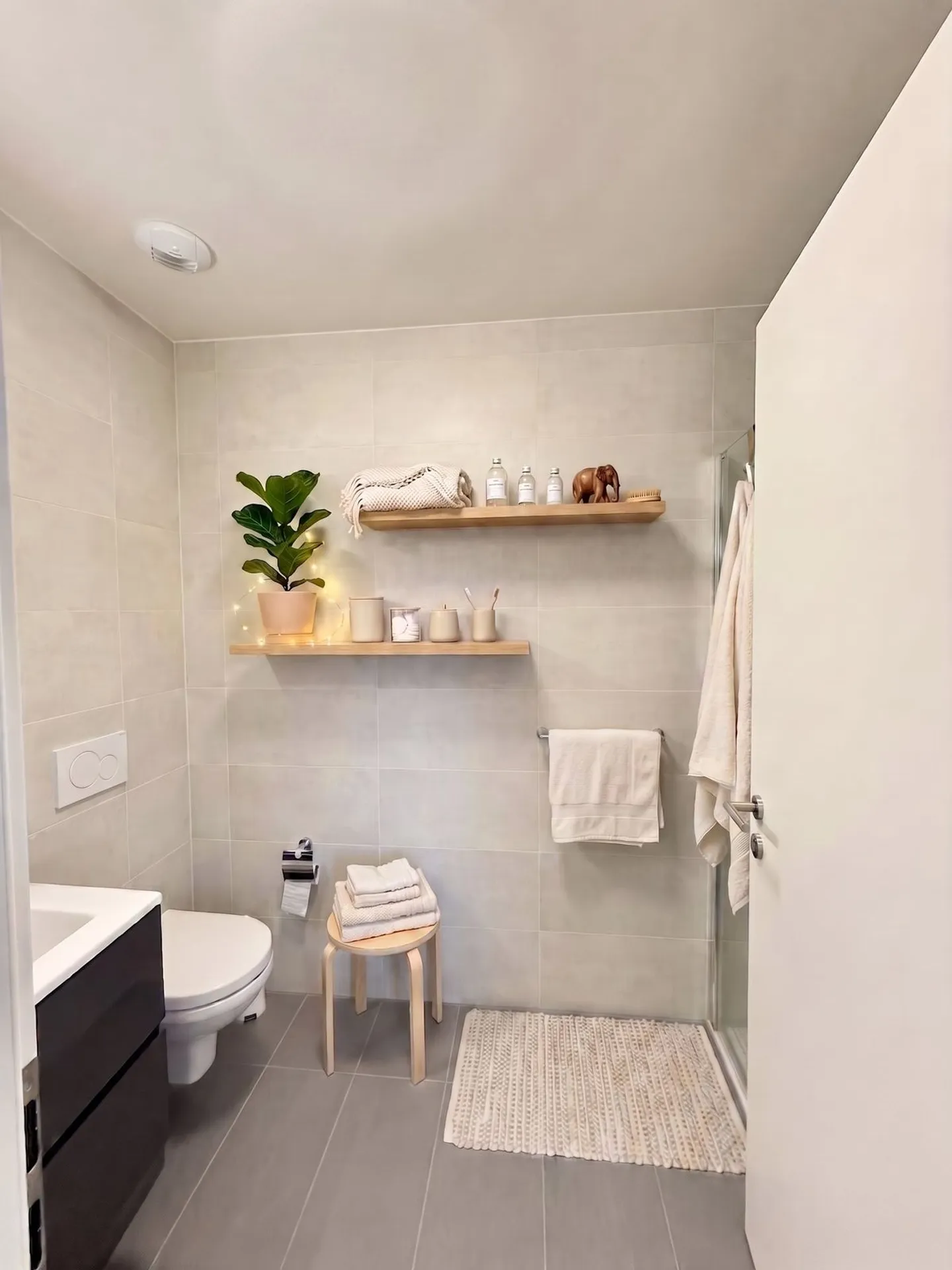 Neues Penthouse 4.5 Zimmer - Minergie Eco Label, Terrasse und außergewöhnliche Helligkeit - Foto 10 von 11