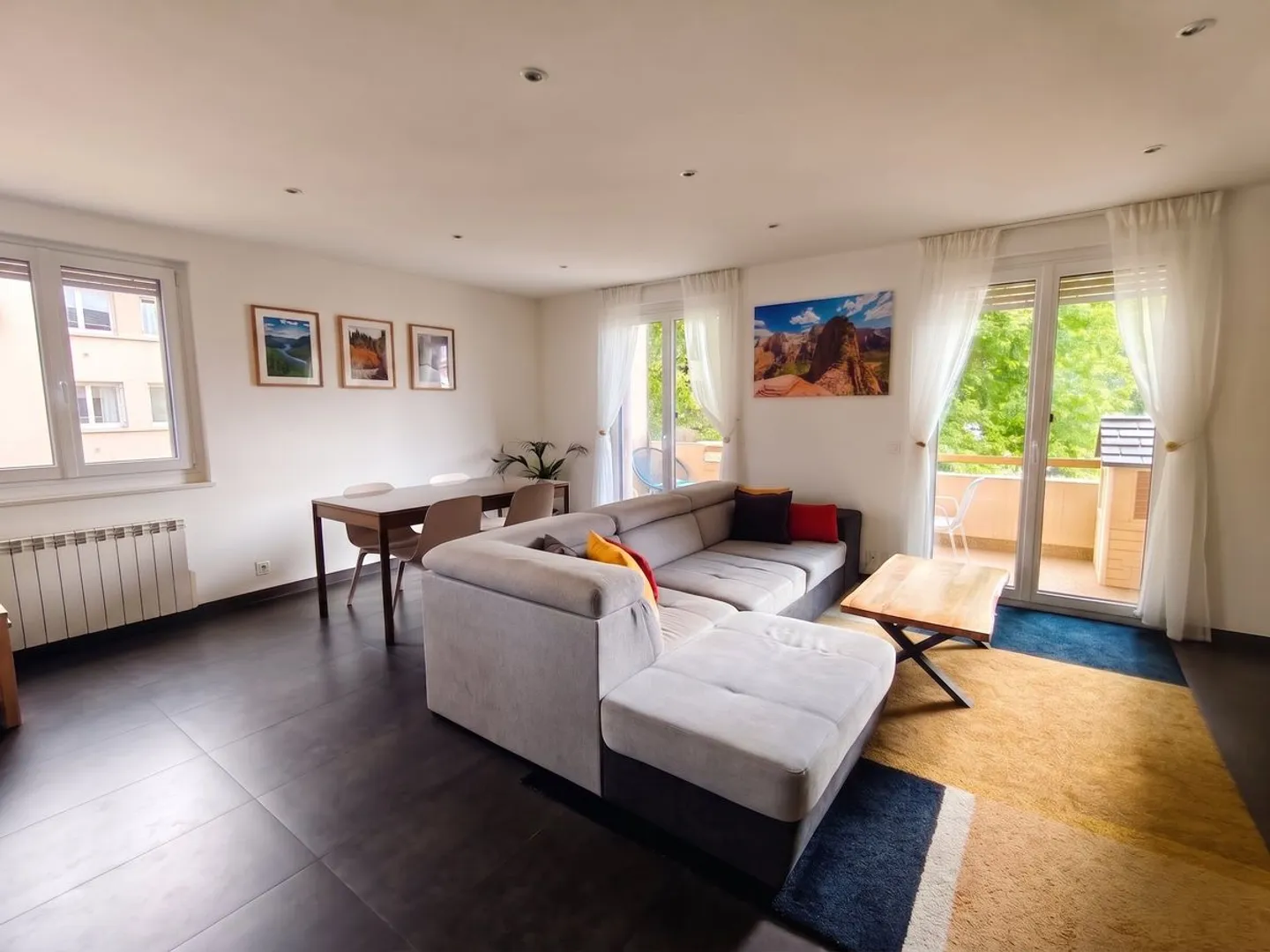4.5-room duplex on the upper ground floor and top floor - spacious, quiet, and green - Photo 1 of 13