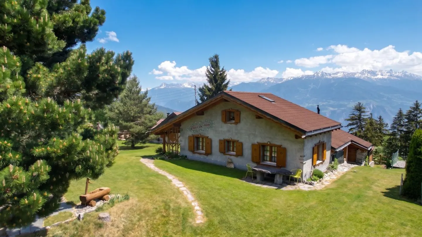 Authentisches Chalet mit Bergblick und grossem Grundstück - Mayens-de-la-Zour / Savièse - Foto 1 von 9