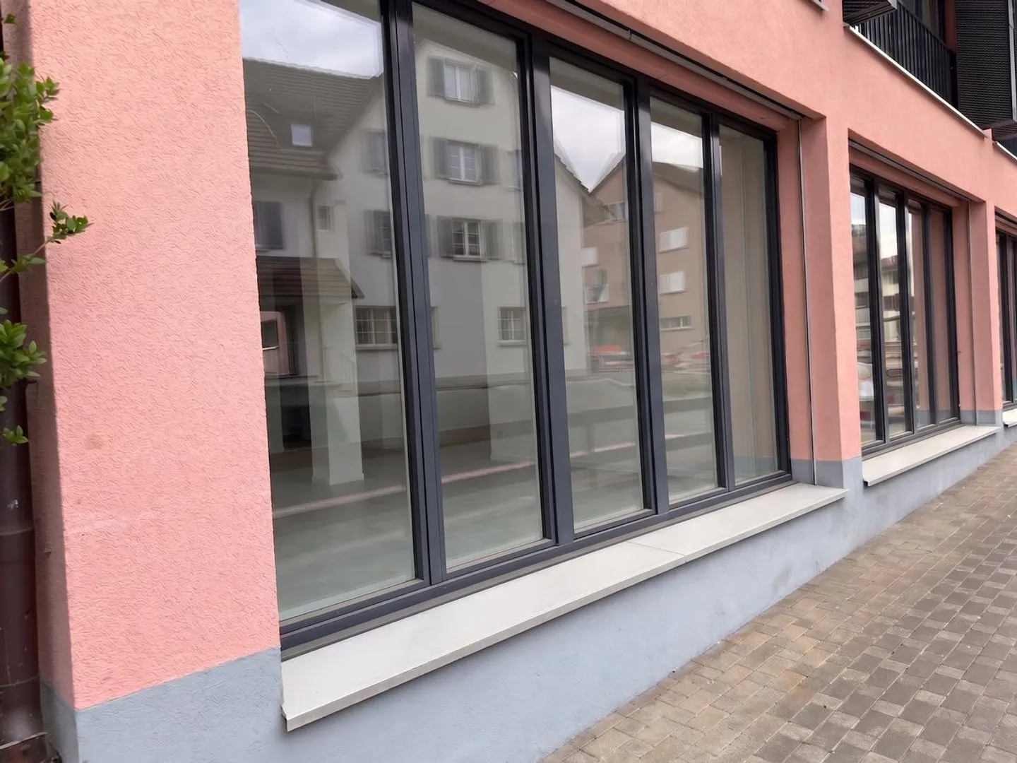 Votre nouveau site commercial - locaux commerciaux modernes avec potentiel | Loyer sur demande - Photo 9 sur 9