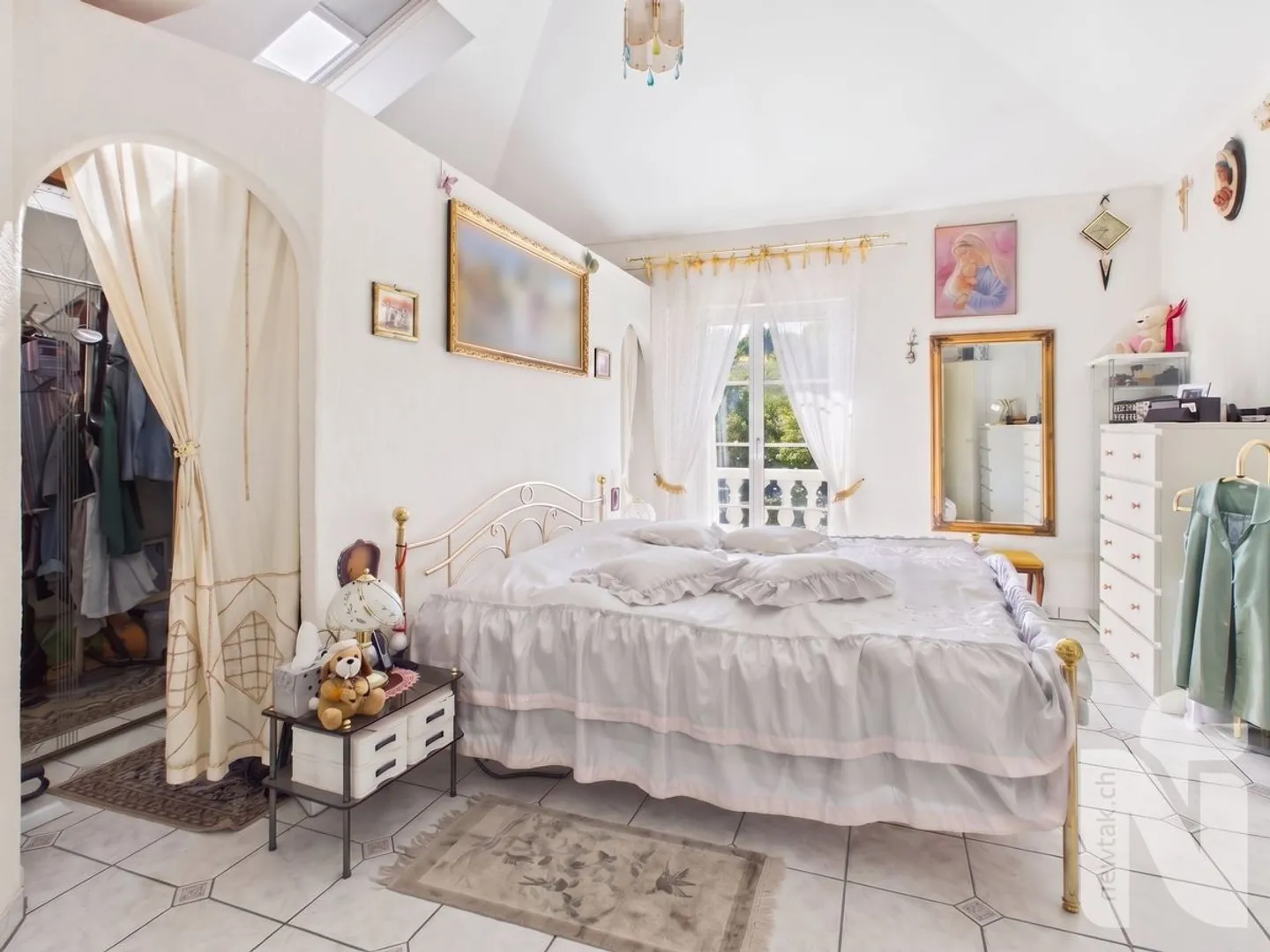Sentiment de vacances dans une maison toscane avec de grands espaces et trois garages - Photo 11 sur 13