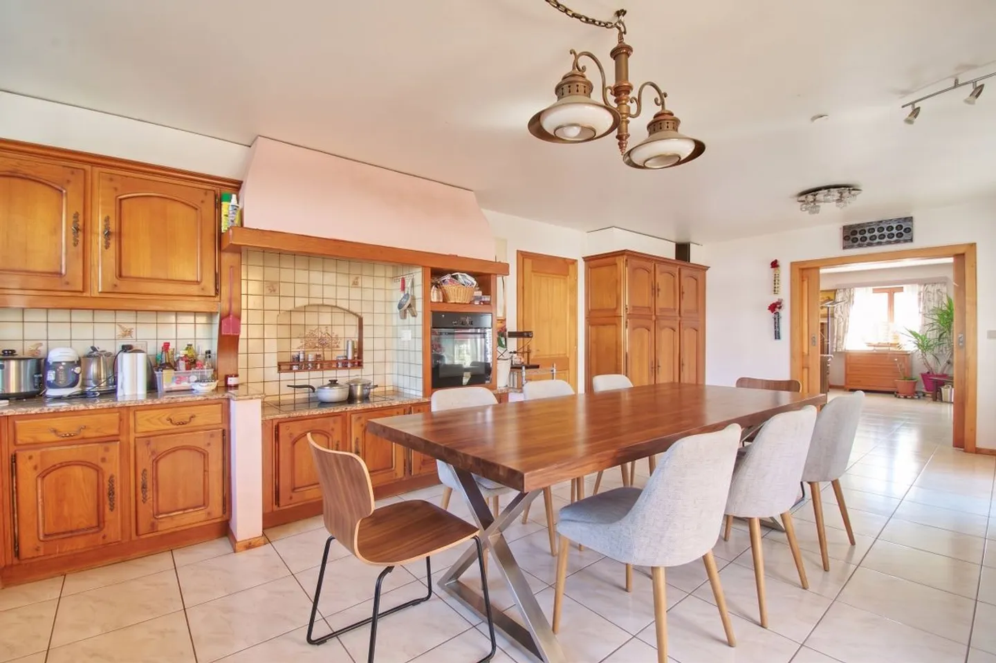 Individual Villa 6.5 Rooms in Collombey - Photo 4 of 7