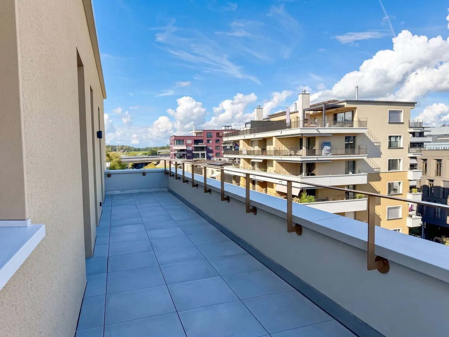 First occupancy, exclusive penthouse apartment with a view in Cham - Photo 4 of 9