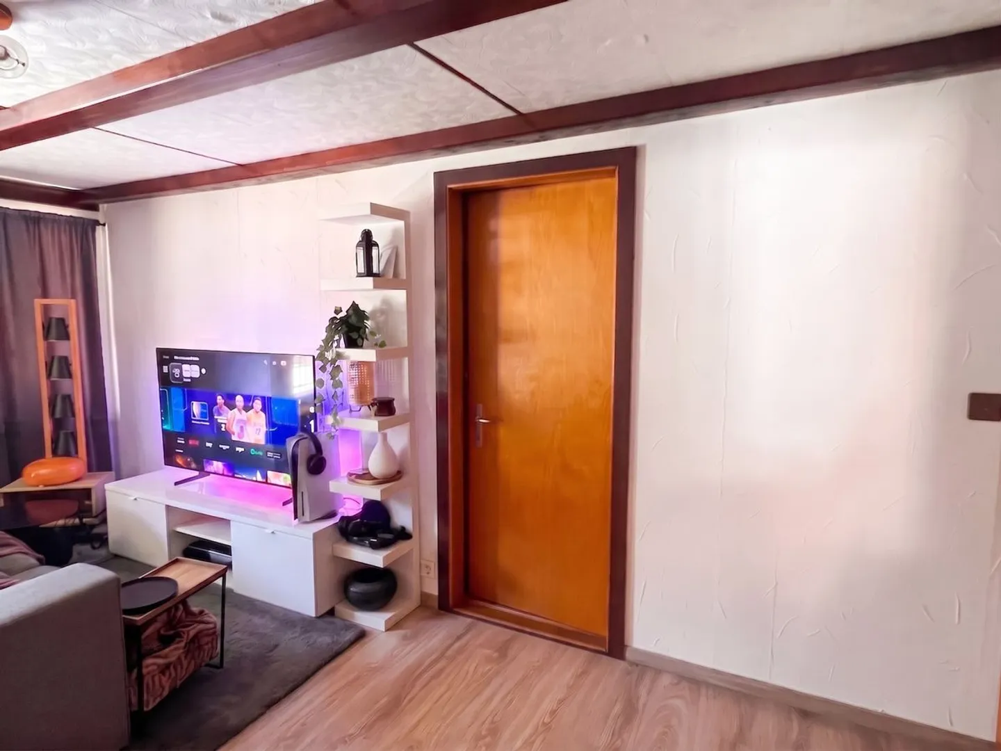 Appartement 2.5p avec terrasse au coeur du village - Photo 4 of 7