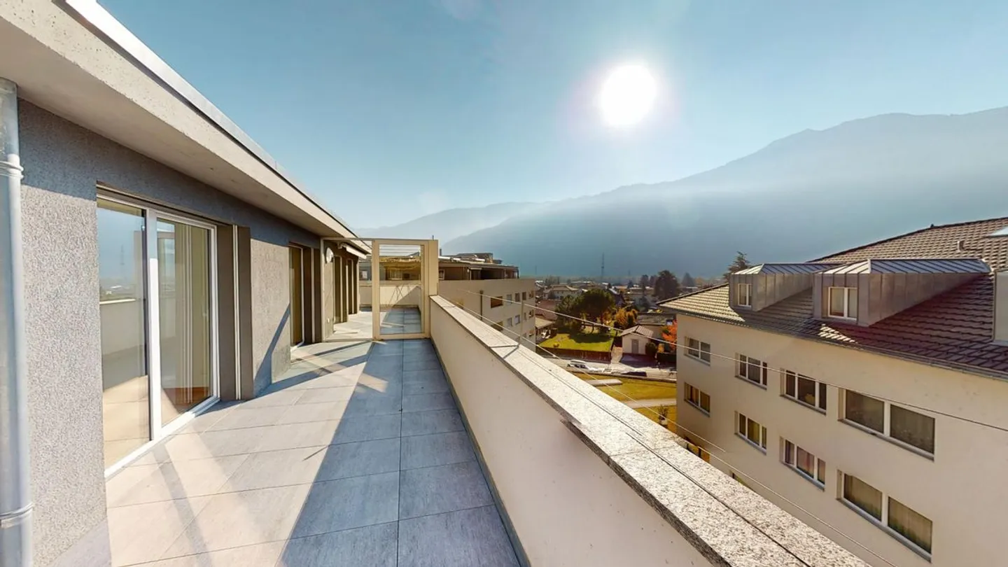 Penthouse with panoramic terrace! - Photo 2 of 13