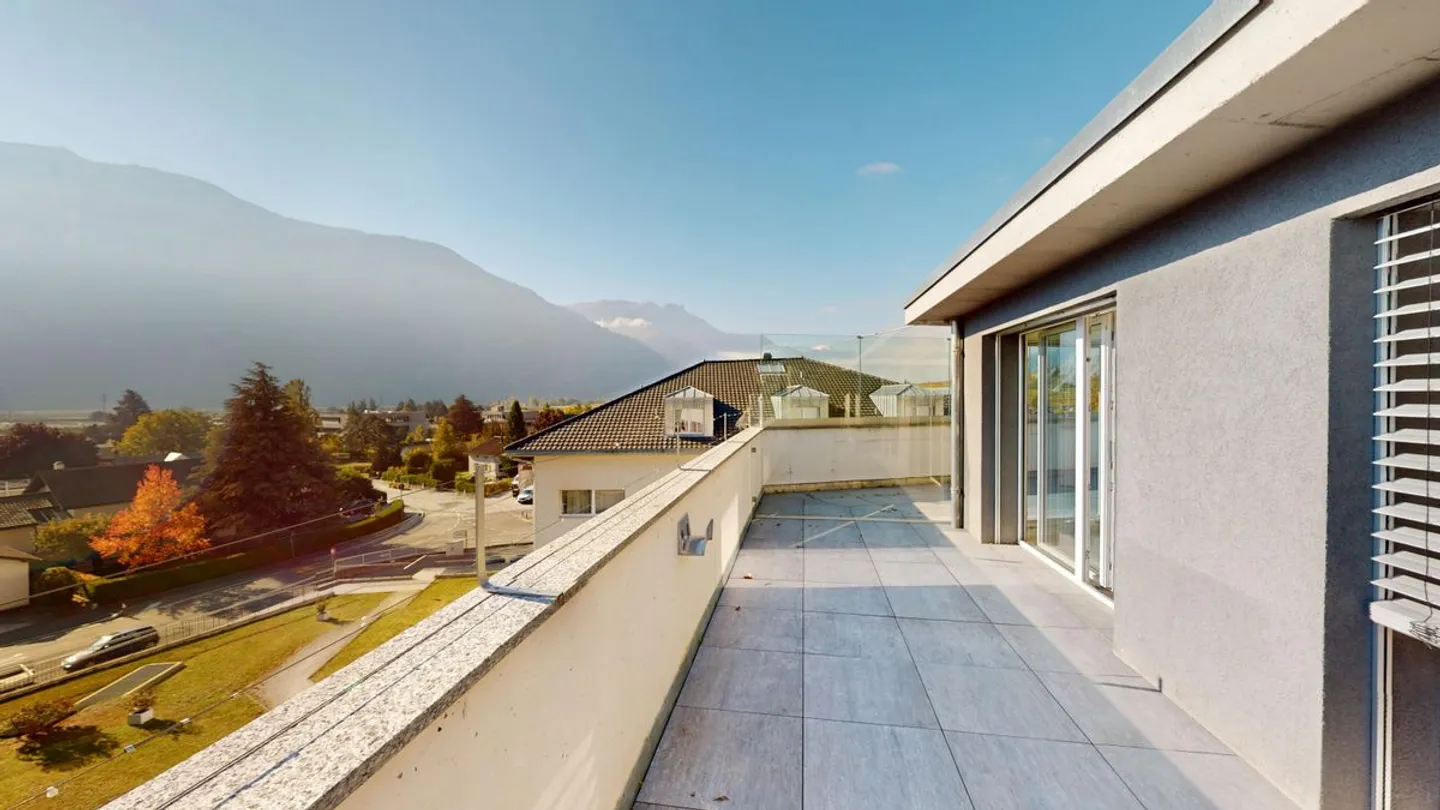 Penthouse with panoramic terrace! - Photo 3 of 13