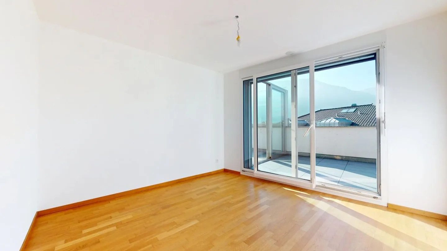 Penthouse with panoramic terrace! - Photo 12 of 13