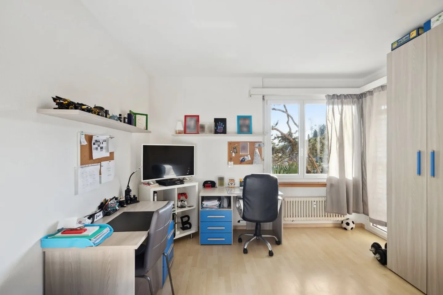 Very bright apartment with swimming pool - Photo 6 of 10