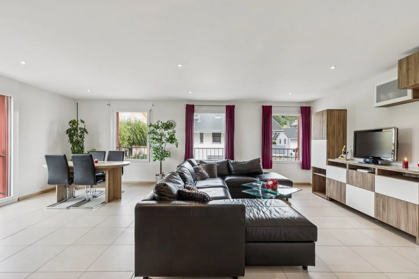Clever investieren in Semsales - 2 Wohnungen, 9 Zimmer, 1.000 Projekte - Foto 5 von 13