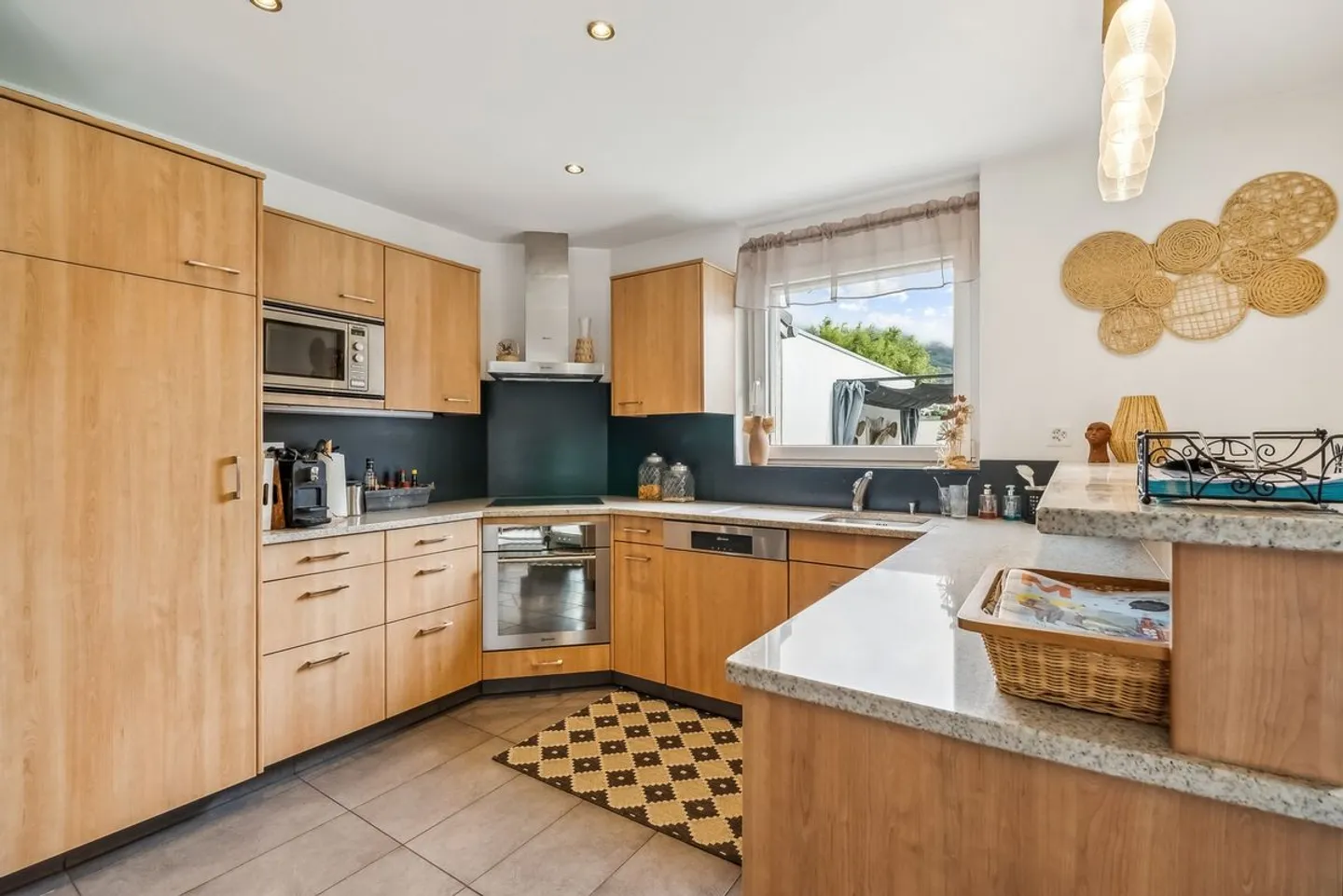Komfort, Raum und Eleganz: Entdecken Sie diese einzigartige Villa in Fully - Foto 3 von 10