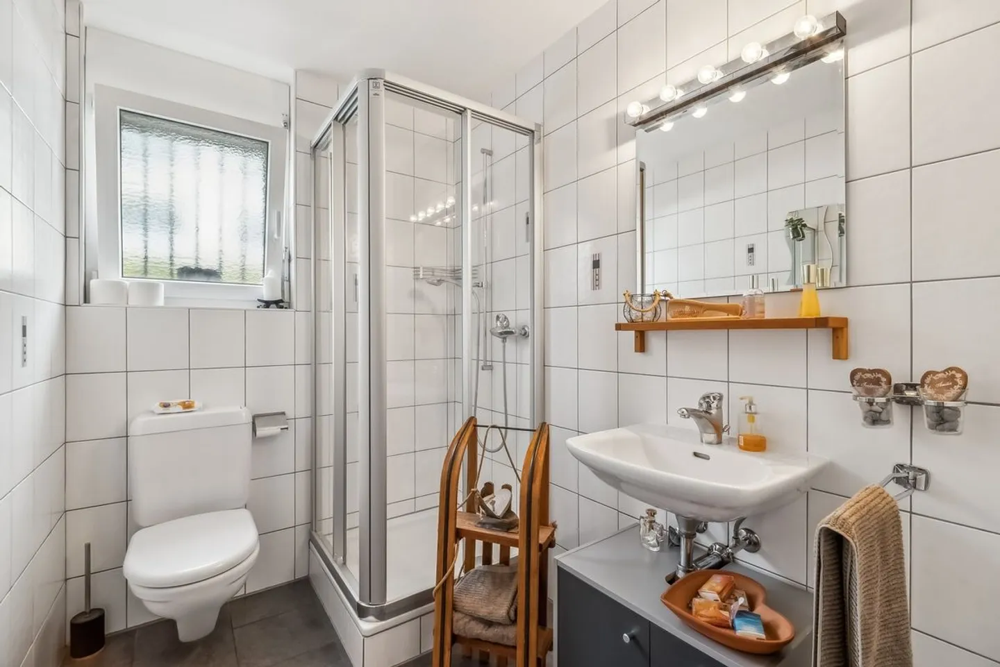 Komfort, Raum und Eleganz: Entdecken Sie diese einzigartige Villa in Fully - Foto 4 von 10