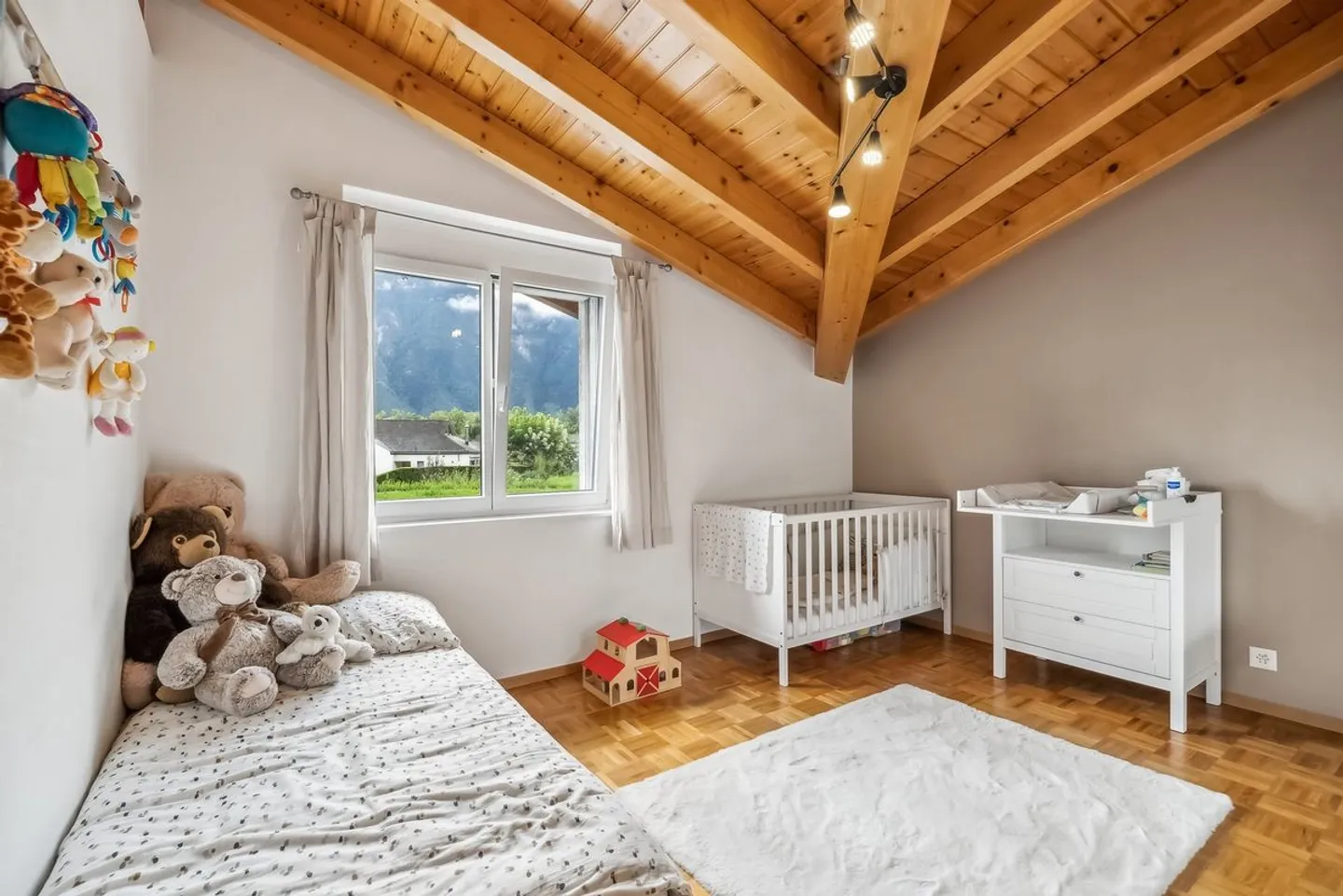 Komfort, Raum und Eleganz: Entdecken Sie diese einzigartige Villa in Fully - Foto 7 von 10