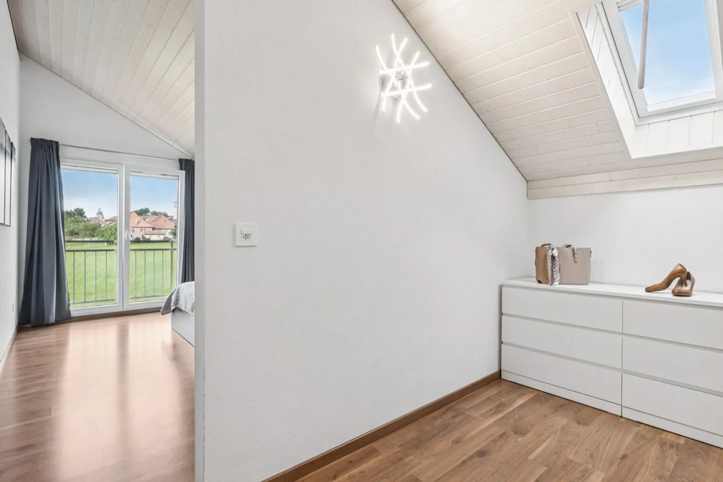 Clever investieren in Semsales - 2 Wohnungen, 9 Zimmer, 1.000 Projekte - Foto 12 von 13