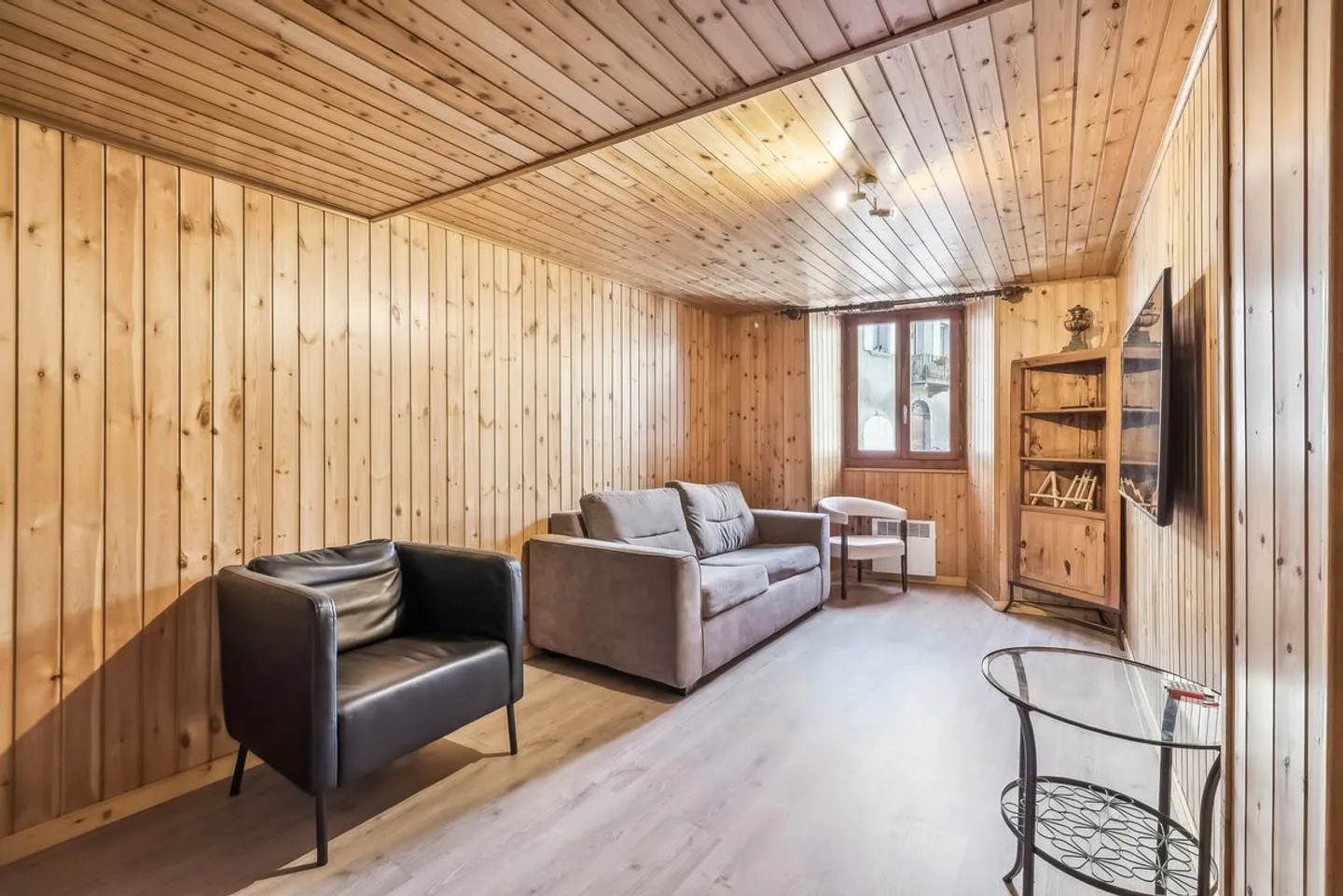 Semi-detached house in Sembrancher - Key location - Photo 3 of 10