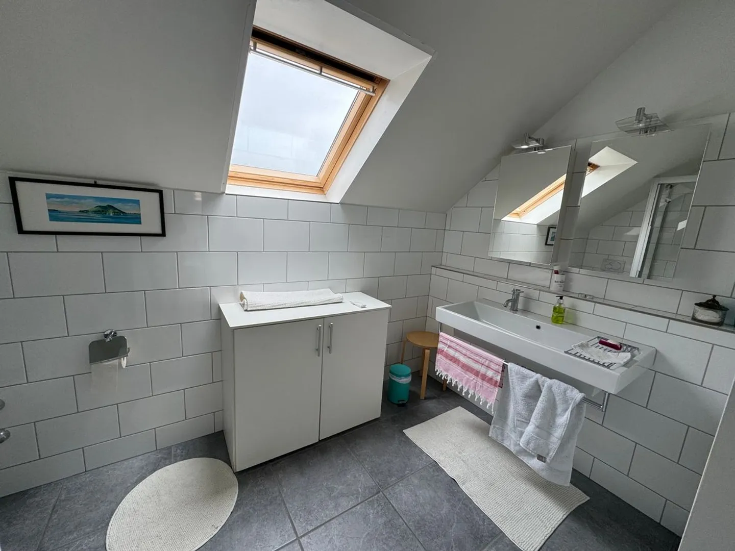 Einmalige Gelegenheit - Lichtdurchflutete Wohnung mit privater Dachterrasse über Zürich - Foto 8 von 13