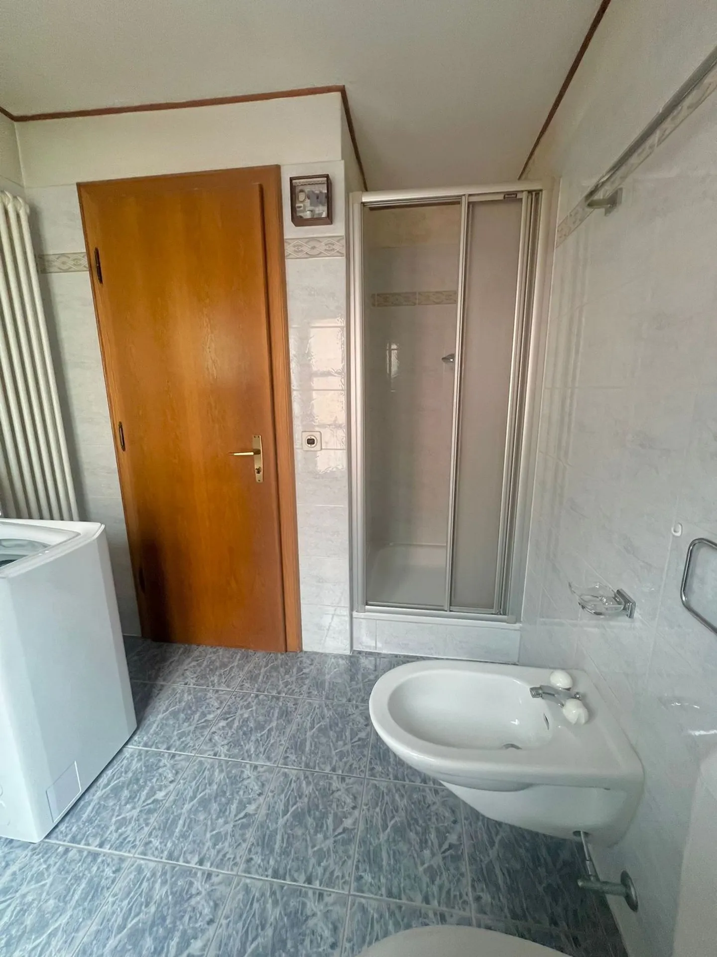 Stabio Appartement de 2,5 pièces avec cheminée en marbre d'Arzo - Photo 9 sur 11