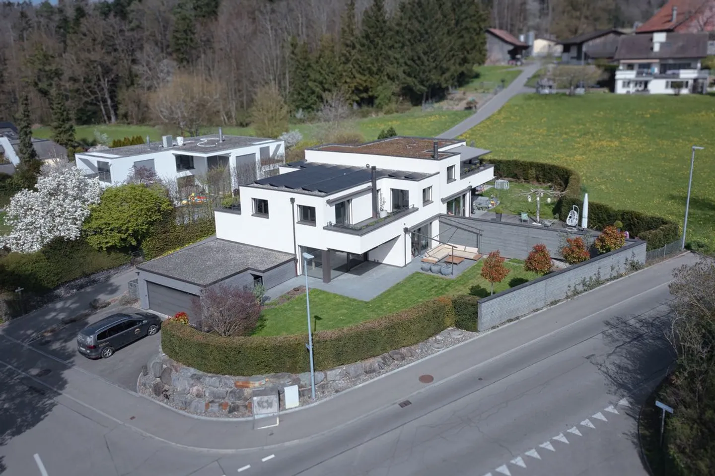 Casa bifamiliare esclusiva in una posizione privilegiata a Erlenbach - Foto 13 di 13