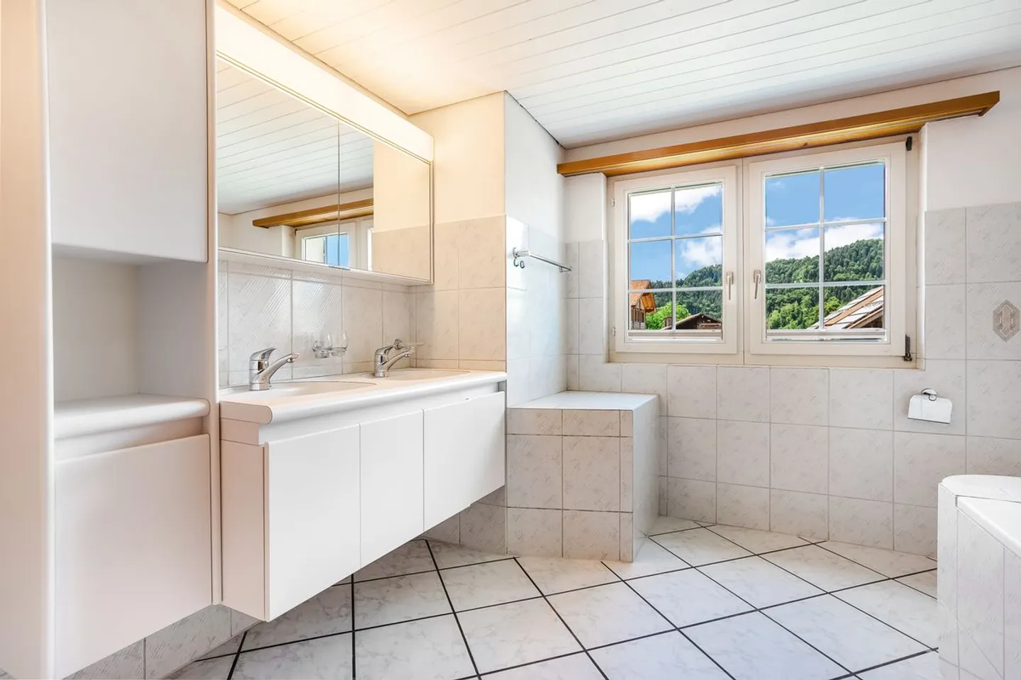 Ce bijou immobilier est une oasis de rêve et unique dans la nature - Photo 8 sur 13