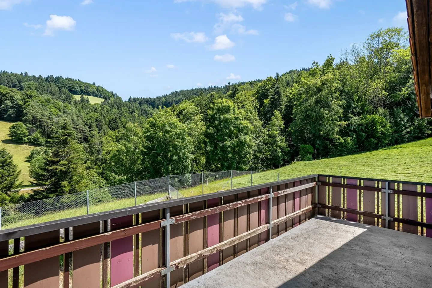 Ce bijou immobilier est une oasis de rêve et unique dans la nature - Photo 2 sur 13