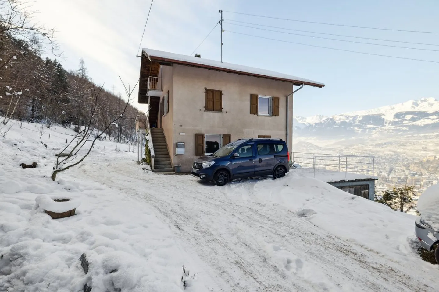 Appartamento 3.5 locali con soffitta sulle alture di Sion - Foto 4 di 11