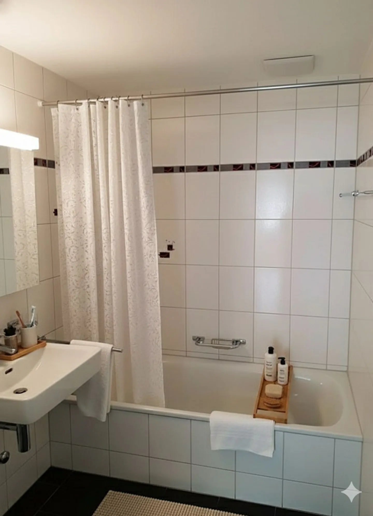 Modern 3.5-room apartment with spacious balcony - centrally located by the train station - Photo 4 of 7