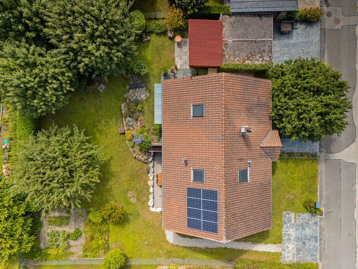 Casa indipendente con appartamento indipendente a Giez! - Foto 4 di 6
