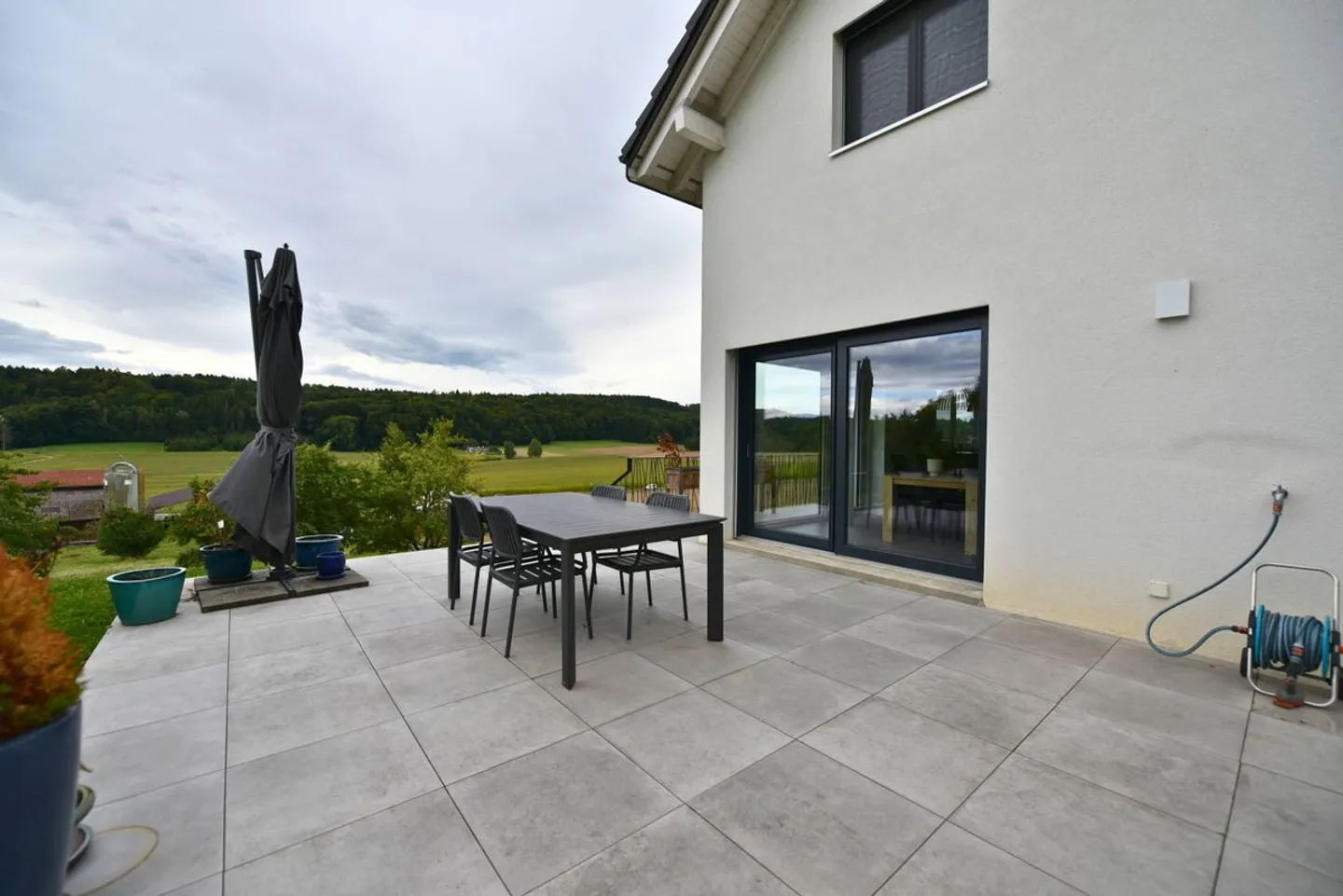 Modern Family Semi-Detached House in Cudrefin - Photo 10 of 11