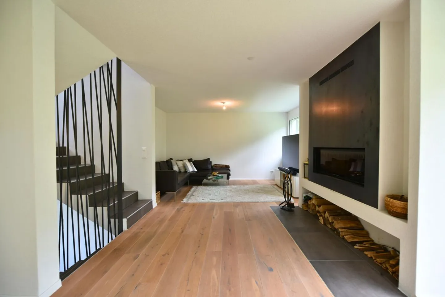 Modern Family Semi-Detached House in Cudrefin - Photo 4 of 11