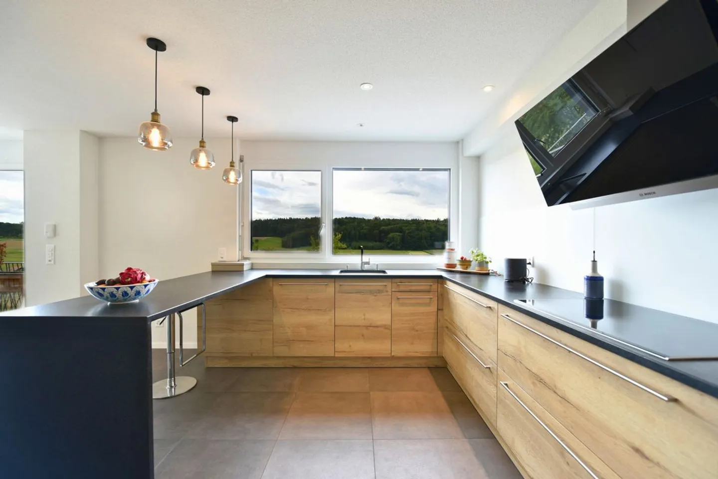 Modern Family Semi-Detached House in Cudrefin - Photo 2 of 11