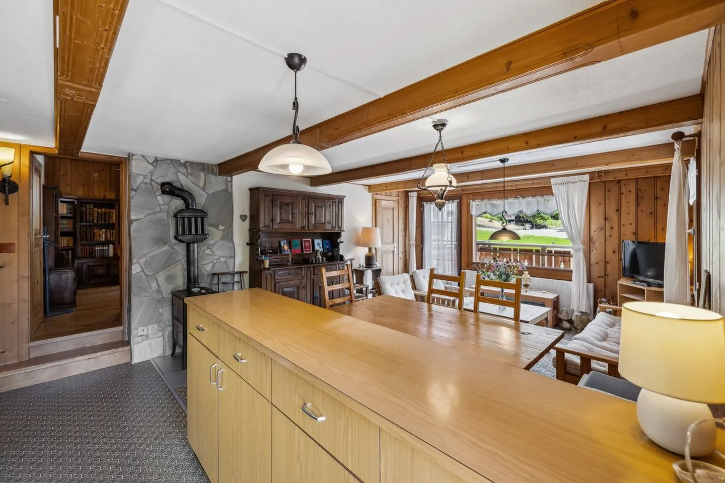 Großes Chalet mit zwei Wohnungen - Foto 3 von 6