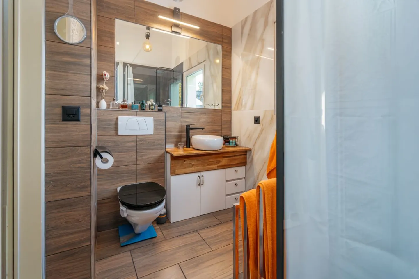 Appartement sous les combles attrayant de 3½ pièces avec locataires existants - Photo 12 sur 12