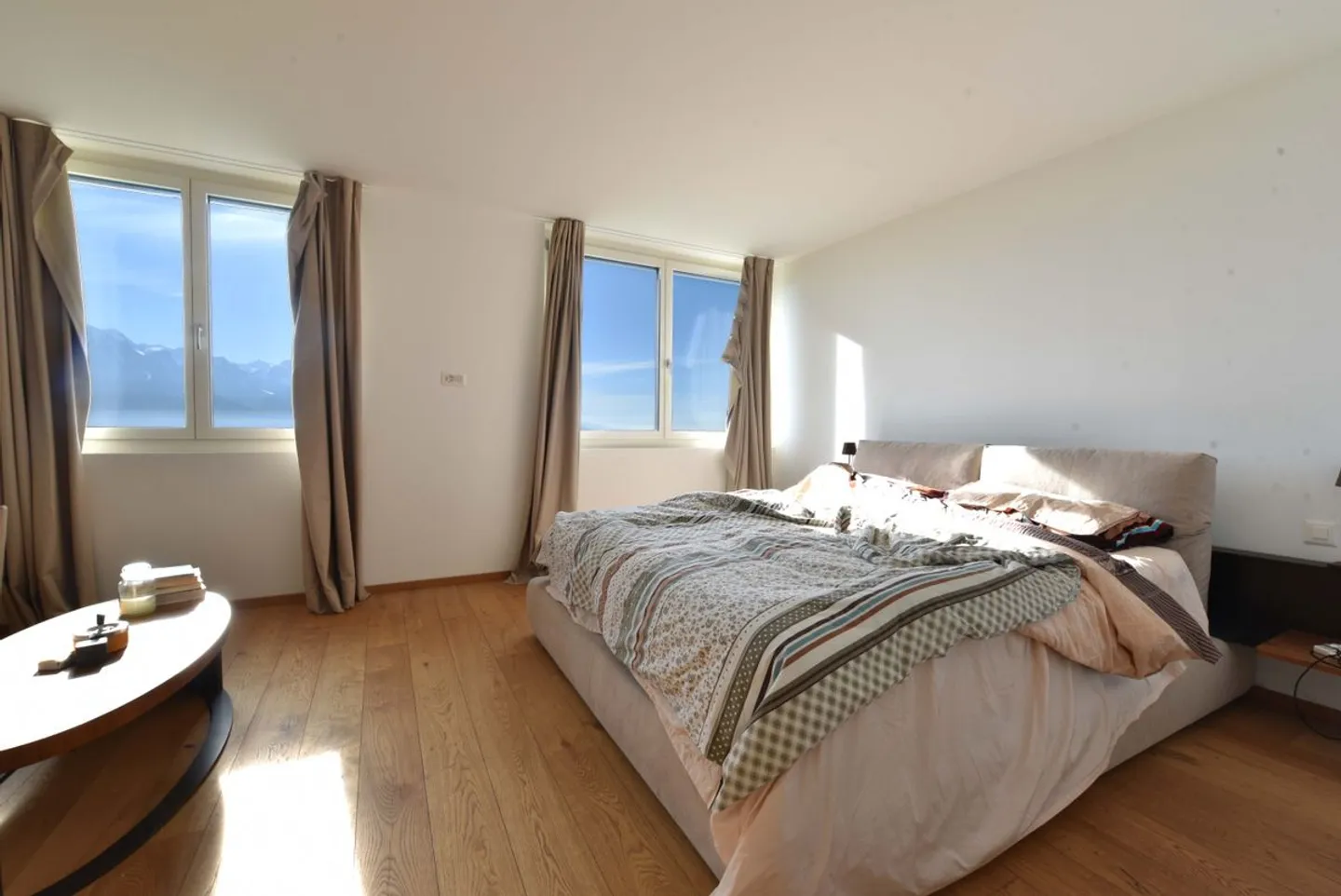 Außergewöhnliche kalifornische Villa mit freiem Blick - Foto 4 von 8