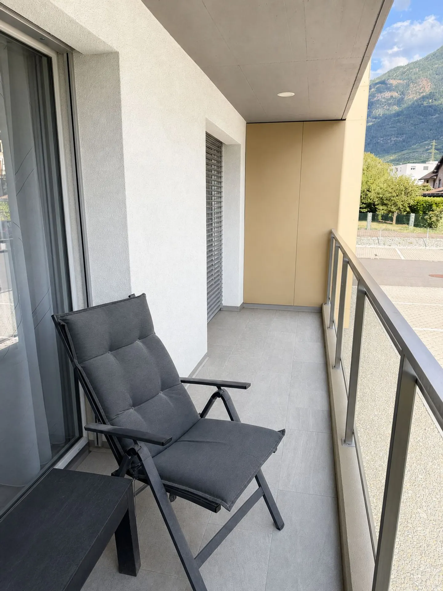 Appartement lumineux 2,5 pcs - Photo 7 sur 8