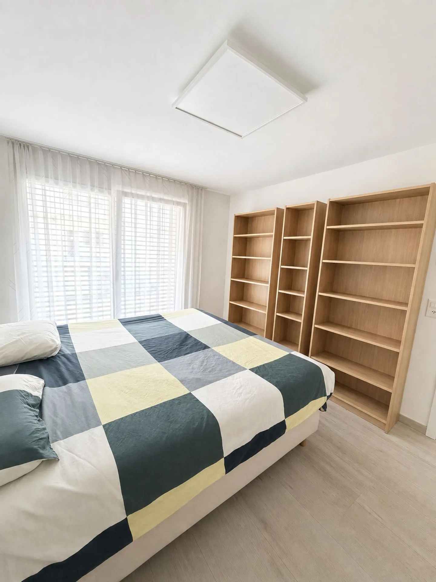 Appartement lumineux 2,5 pcs - Photo 4 sur 8