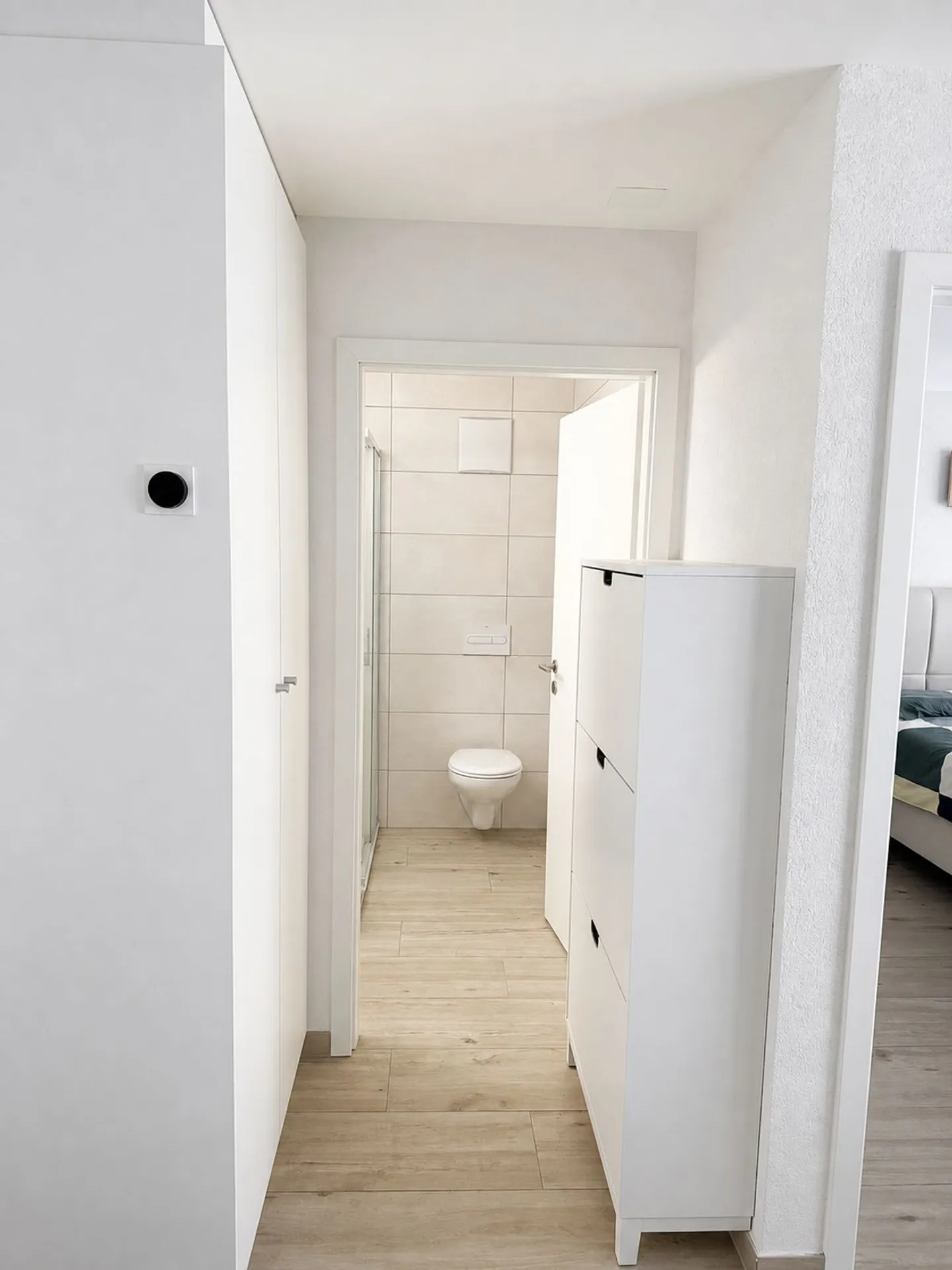 Appartement lumineux 2,5 pcs - Photo 5 sur 8