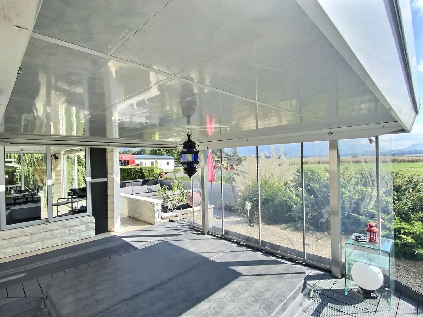 Magnifica villa con giardino stupendo tra Villeneuve e Le Bouveret - Foto 5 di 13