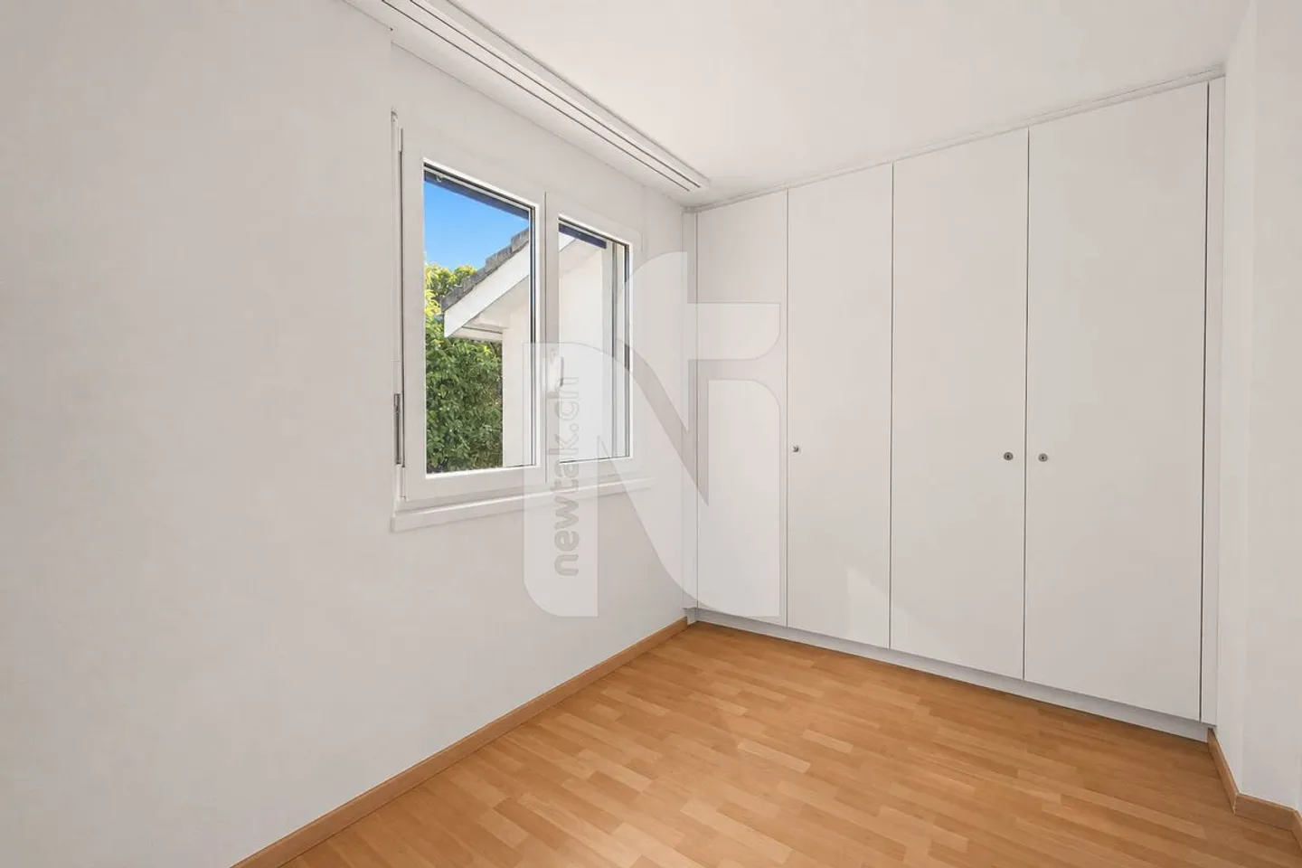 Family-friendly with garden, double garage in a quiet, nature-friendly location - Photo 8 of 13